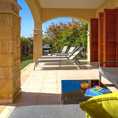 Apartment Kz01 - Modern Ground Floor In The Heart Of Aphrodite Hills *