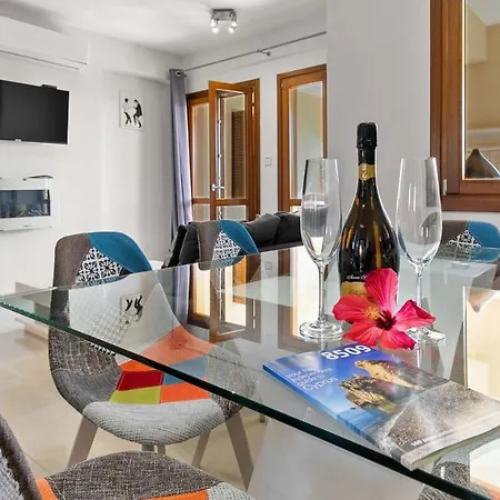 Kz01 - Modern Ground Floor In The Heart Of Aphrodite Hills Kouklia