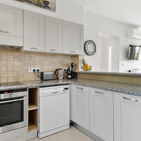 Apartmán Kz01 - Modern Ground Floor In The Heart Of Aphrodite Hills