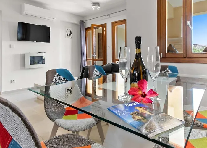 Kz01 - Modern Ground Floor In The Heart Of Aphrodite Hills Kouklia